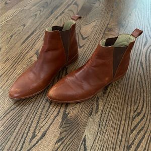 NISOLO Eva Chelsea Boot
